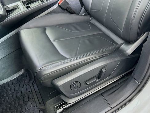 Used 2023 Audi Q3 2.0T Premium image 19