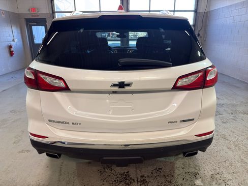 Used 2018 Chevrolet Equinox Premier image 5