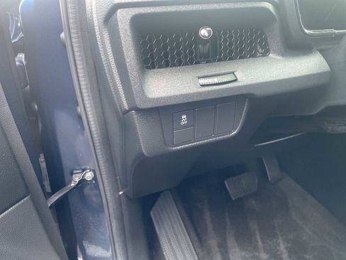 Used 2024 Honda CR-V EX image 16