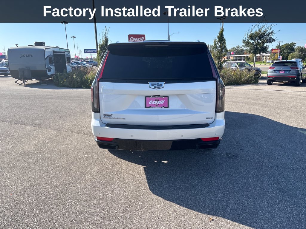 Used 2022 Cadillac Escalade ESV Sport Platinum w/ Heavy-Duty Trailer Package AWD/4WD image 5