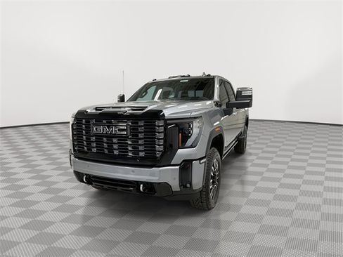 New 2026 GMC Sierra 3500 Denali Ultimate image 4