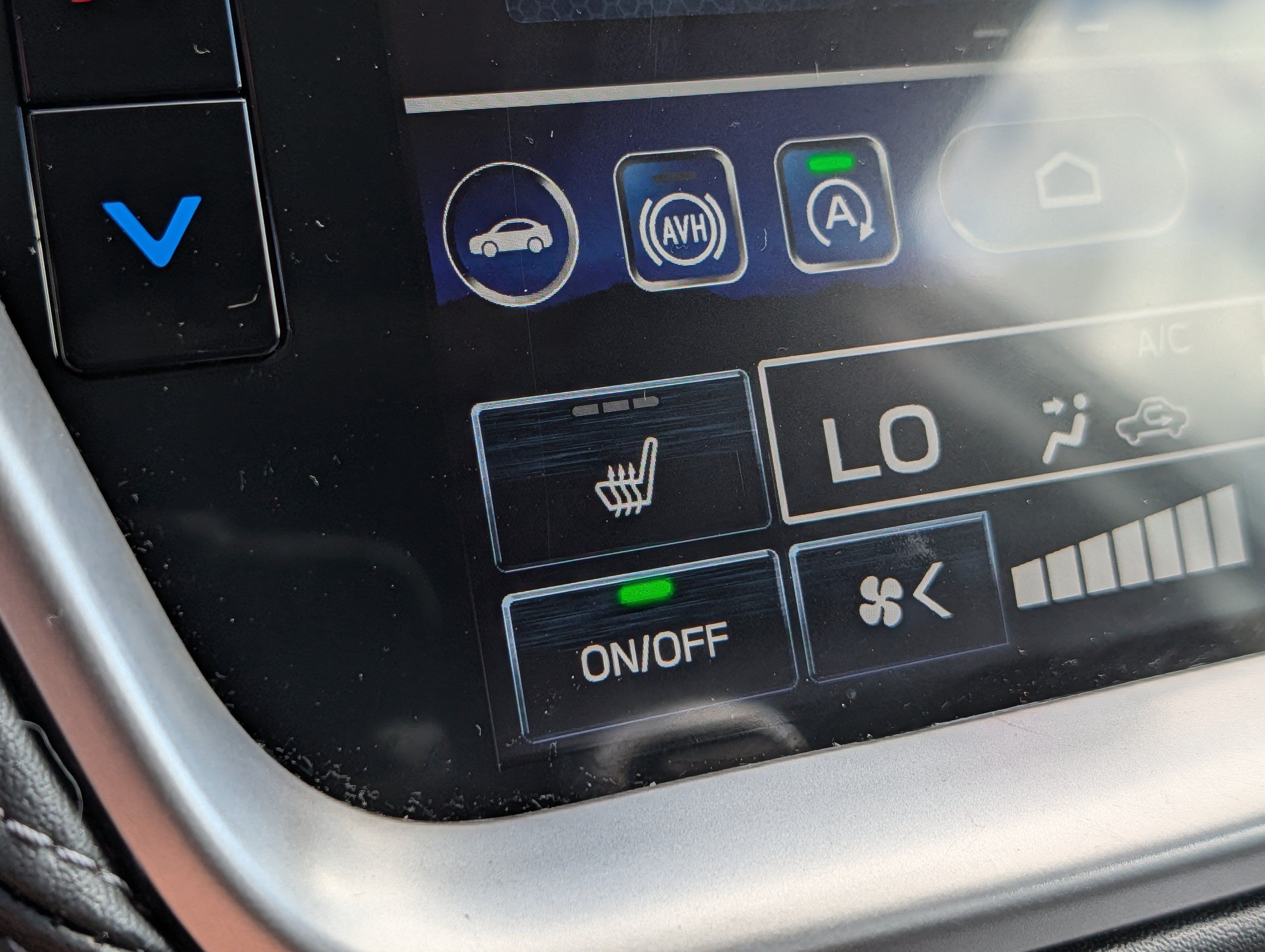 Used 2025 Subaru Outback Premium AWD/4WD image 28