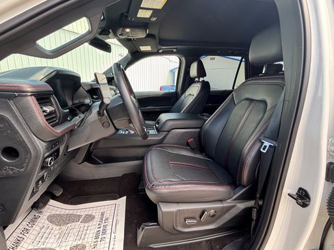 Used 2023 Ford Expedition Max Limited AWD/4WD image 22