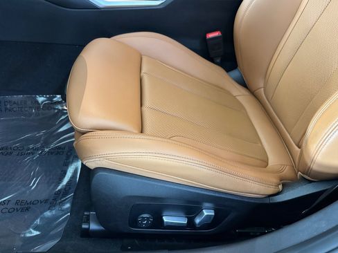 Used 2023 BMW 330i Sedan w/ Parking Assistance Package RWD image 14