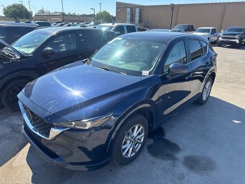 Used 2025 MAZDA CX-5 AWD 2.5 S w/ Preferred Package image 18