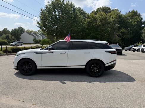 Used 2018 Land Rover Range Rover Velar R-Dynamic SE AWD/4WD image 8