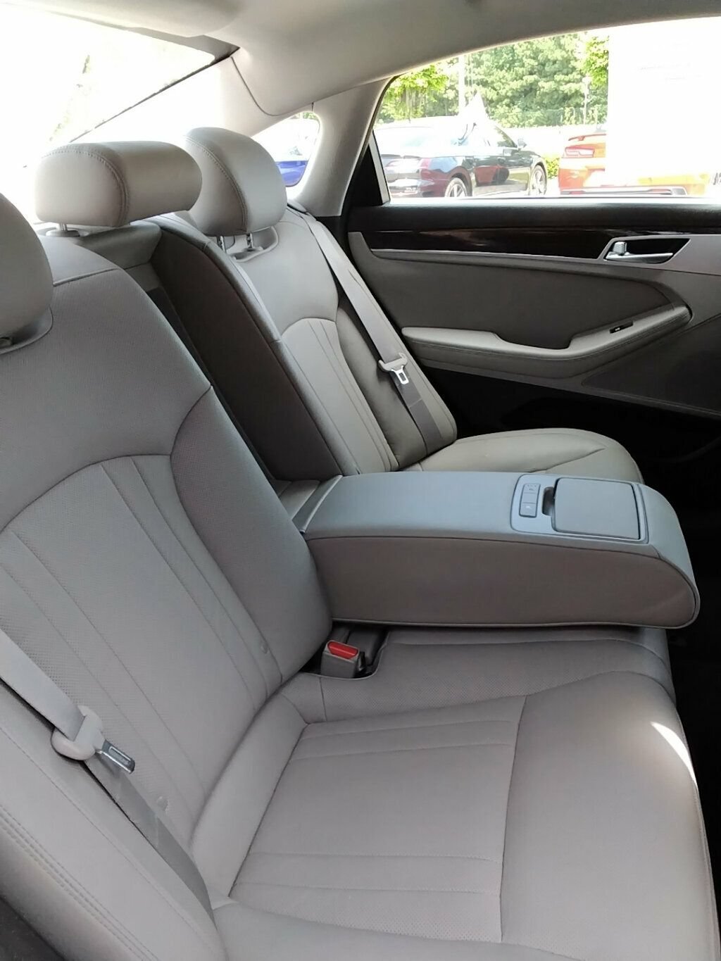 Used 2019 Genesis G80 3.8 AWD/4WD image 10