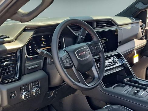 New 2026 GMC Sierra 2500 AT4X w/ LPO, Black Badging Package AWD/4WD image 9