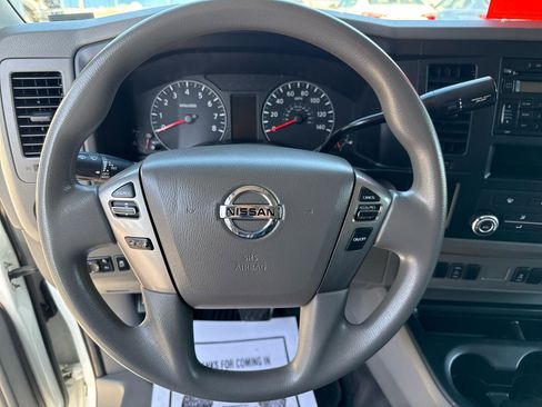 Used 2016 Nissan NV 2500 SV image 11