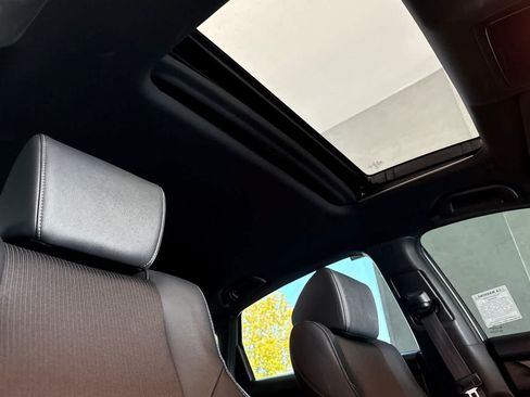 Used 2020 Honda Accord Sport image 17