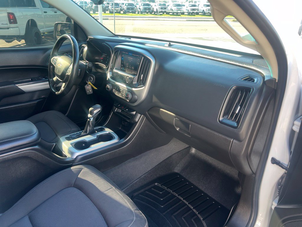 Used 2022 Chevrolet Colorado LT w/ Chrome Appearance Package RWD image 28