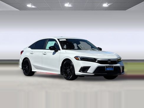 Used 2023 Honda Civic Sport image 7