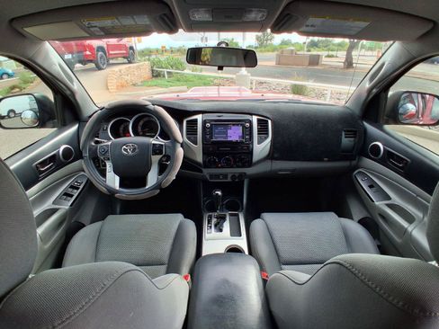 Used 2015 Toyota Tacoma PreRunner w/ TRD Sport Package RWD image 23