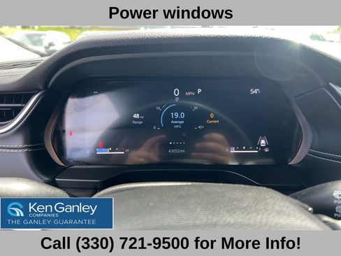 Used 2022 Jeep Grand Cherokee L Limited AWD/4WD image 32