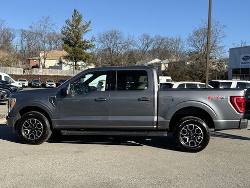Used 2022 Ford F150 XLT w/ Equipment Group 302A High image 9