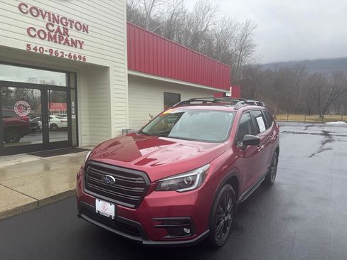 Used 2022 Subaru Ascent Onyx Edition image 1