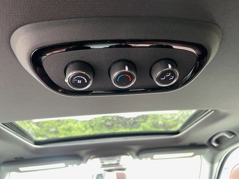 New 2025 Dodge Durango R/T image 30