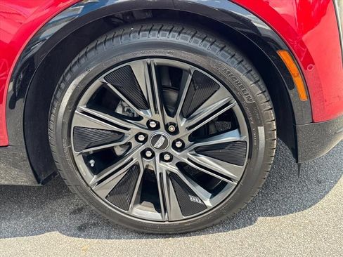 Used 2025 Cadillac Lyriq Sport AWD/4WD image 2