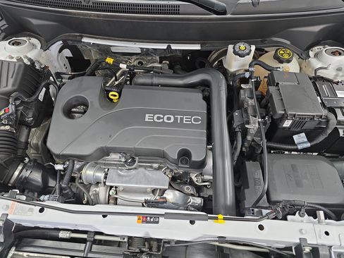 Used 2022 Chevrolet Equinox Premier image 30