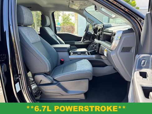 New 2026 Ford F250 XLT w/ XLT Premium Package AWD/4WD image 5