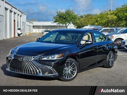 Used 2022 Lexus ES 350 w/ Premium Package
