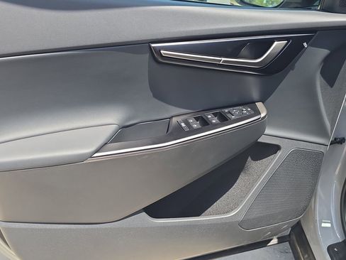New 2026 Kia EV6 Light RWD image 17