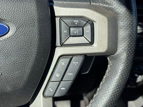 Used 2018 Ford F150 Raptor w/ Equipment Group 802A Luxury image 19