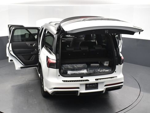 New 2026 INFINITI QX80 Autograph image 35