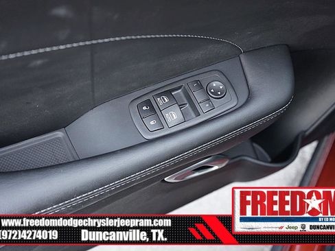 New 2023 Dodge Challenger R/T Scat Pack w/ Plus Package image 37