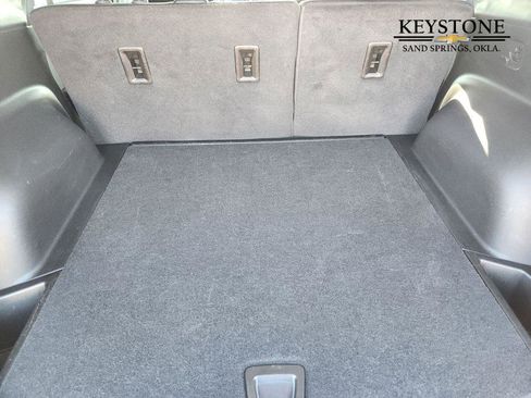 Used 2025 Chevrolet Blazer LT image 32