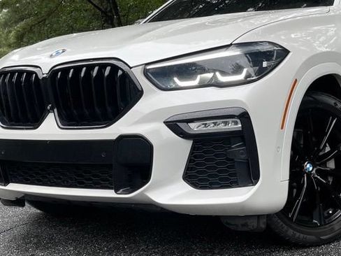 Used 2021 BMW X6 xDrive40i AWD/4WD image 3