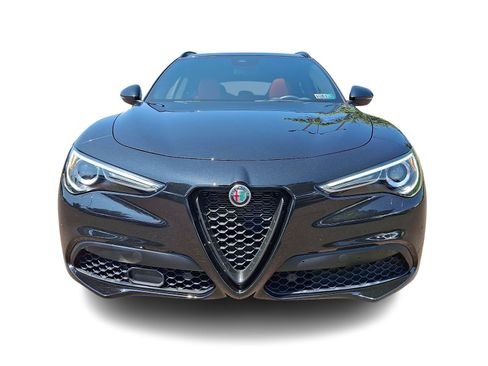 Used 2023 Alfa Romeo Stelvio Veloce AWD/4WD image 2