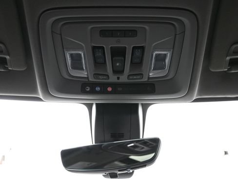Used 2020 GMC Sierra 1500 Denali w/ Denali Ultimate Package AWD/4WD image 28