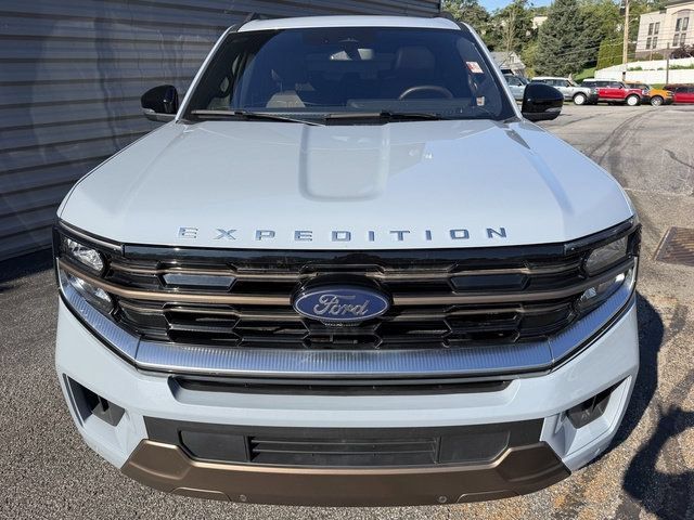 Used 2025 Ford Expedition King Ranch AWD/4WD image 12