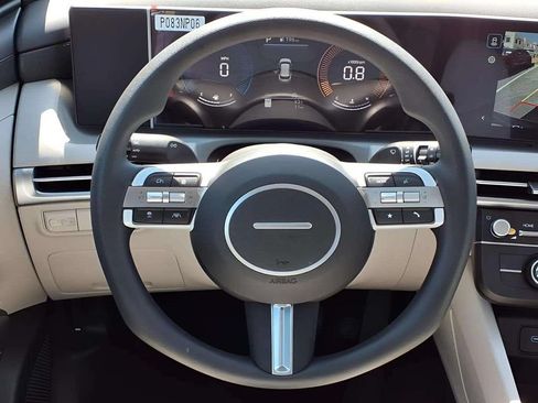 New 2026 Hyundai Tucson SE FWD image 11