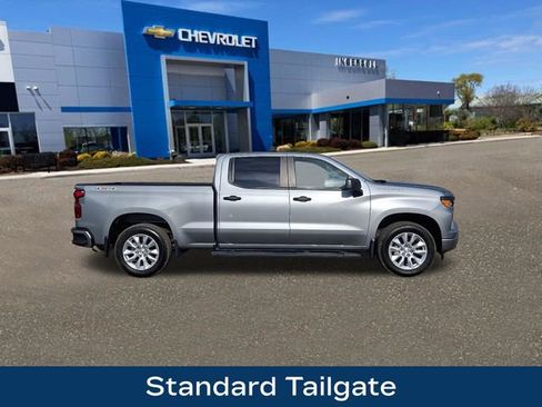 Used 2024 Chevrolet Silverado 1500 Custom image 30