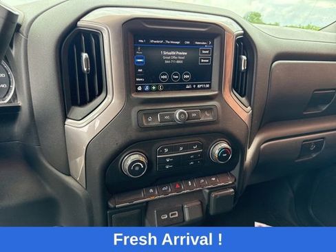 Used 2021 Chevrolet Silverado 1500 Custom w/ Safety Confidence Package RWD image 6