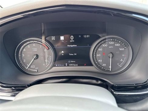 Used 2024 Cadillac XT6 Premium Luxury w/ Technology Package image 29