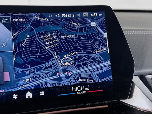 Used 2025 BMW X2 xDrive28i image 22