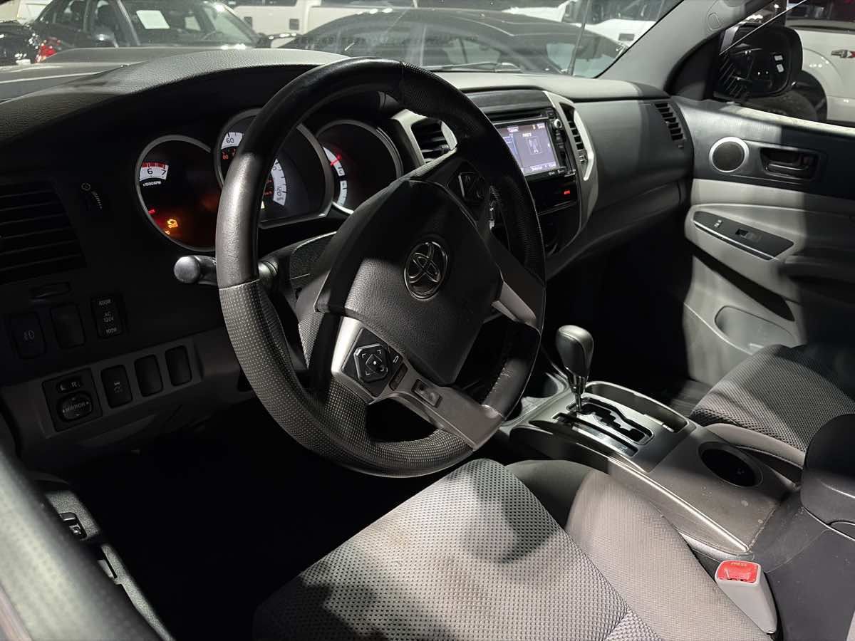 Used 2014 Toyota Tacoma PreRunner w/ TRD Sport Package RWD image 8
