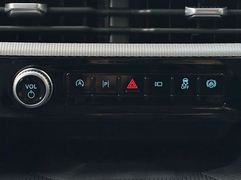 New 2026 Ford Explorer Active w/ Active Comfort Package image 39