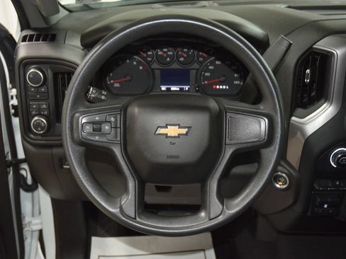 Used 2024 Chevrolet Silverado 2500 Custom w/ Custom Value Package AWD/4WD image 37