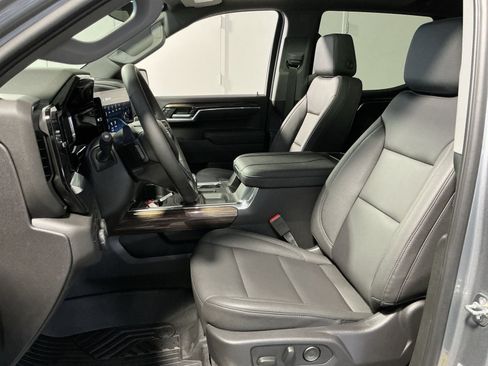New 2026 Chevrolet Silverado 1500 LT Trail Boss w/ Convenience Package II AWD/4WD image 14