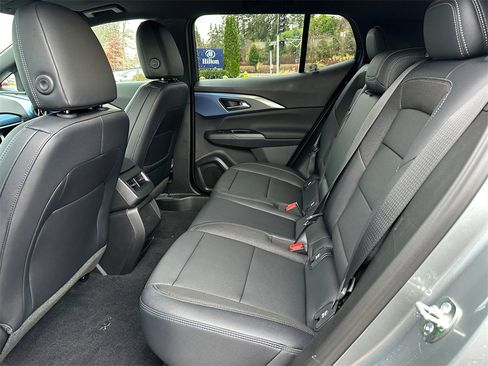 New 2026 Chevrolet Equinox EV LT image 15