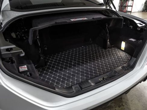 Used 2015 Ferrari California T image 58