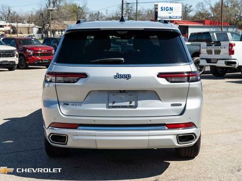 Used 2023 Jeep Grand Cherokee L Overland w/ Advanced Protech Group III image 7