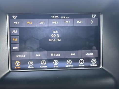 Used 2019 Jeep Grand Cherokee Laredo image 25