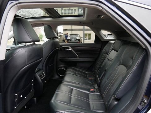 Used 2018 Lexus RX 450h AWD image 9