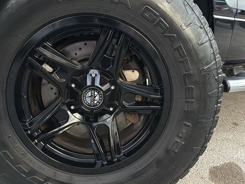 Used 2012 Ford F150 XLT w/ XLT Chrome Pkg image 26