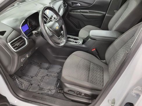 Used 2022 Chevrolet Equinox LT image 9